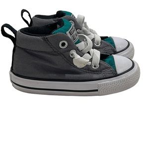 Converse Allstars toddler high top sneakers size 5